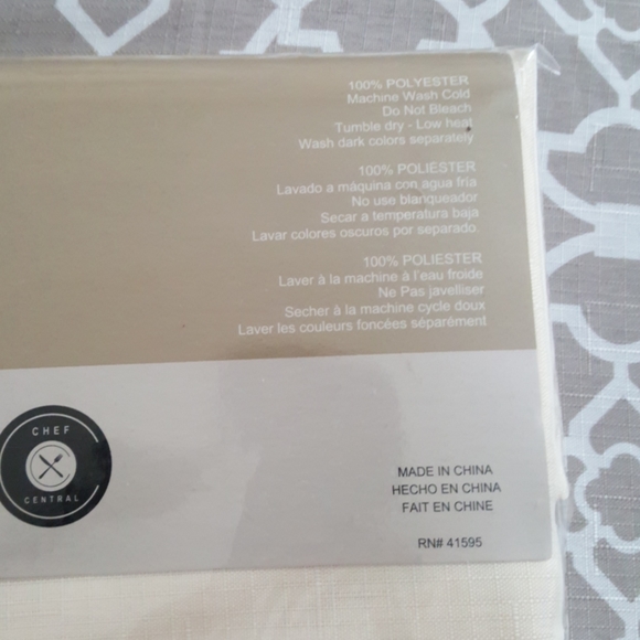 COPY - Fabric Tablecloth (rectangular 60×102) - Picture 4 of 4